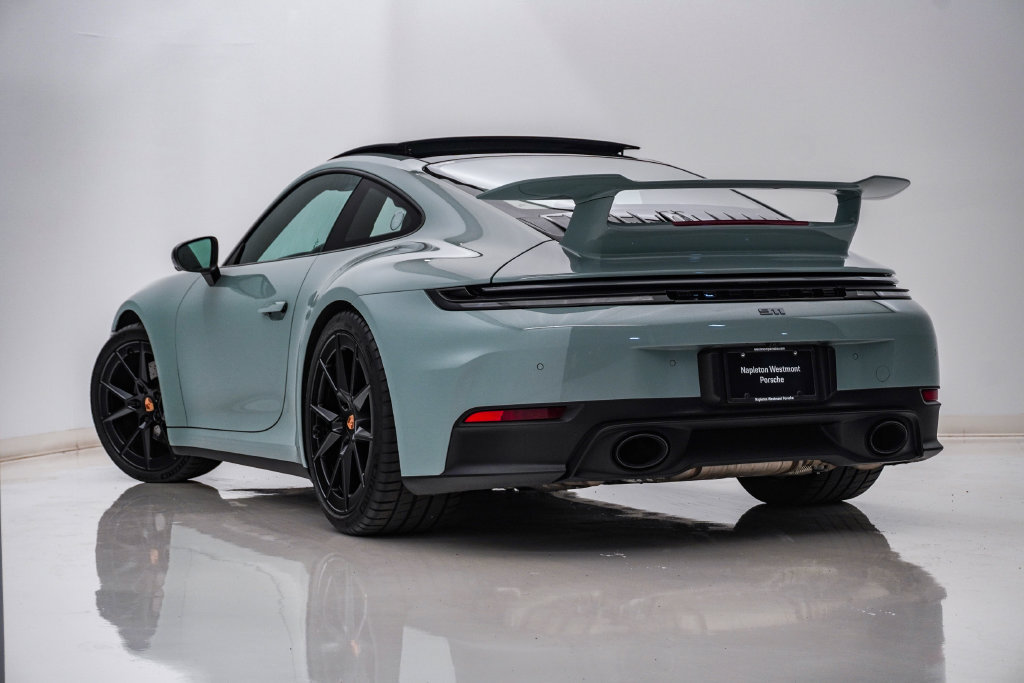Certified 2026 Porsche 911 Carrera T RWD image 3