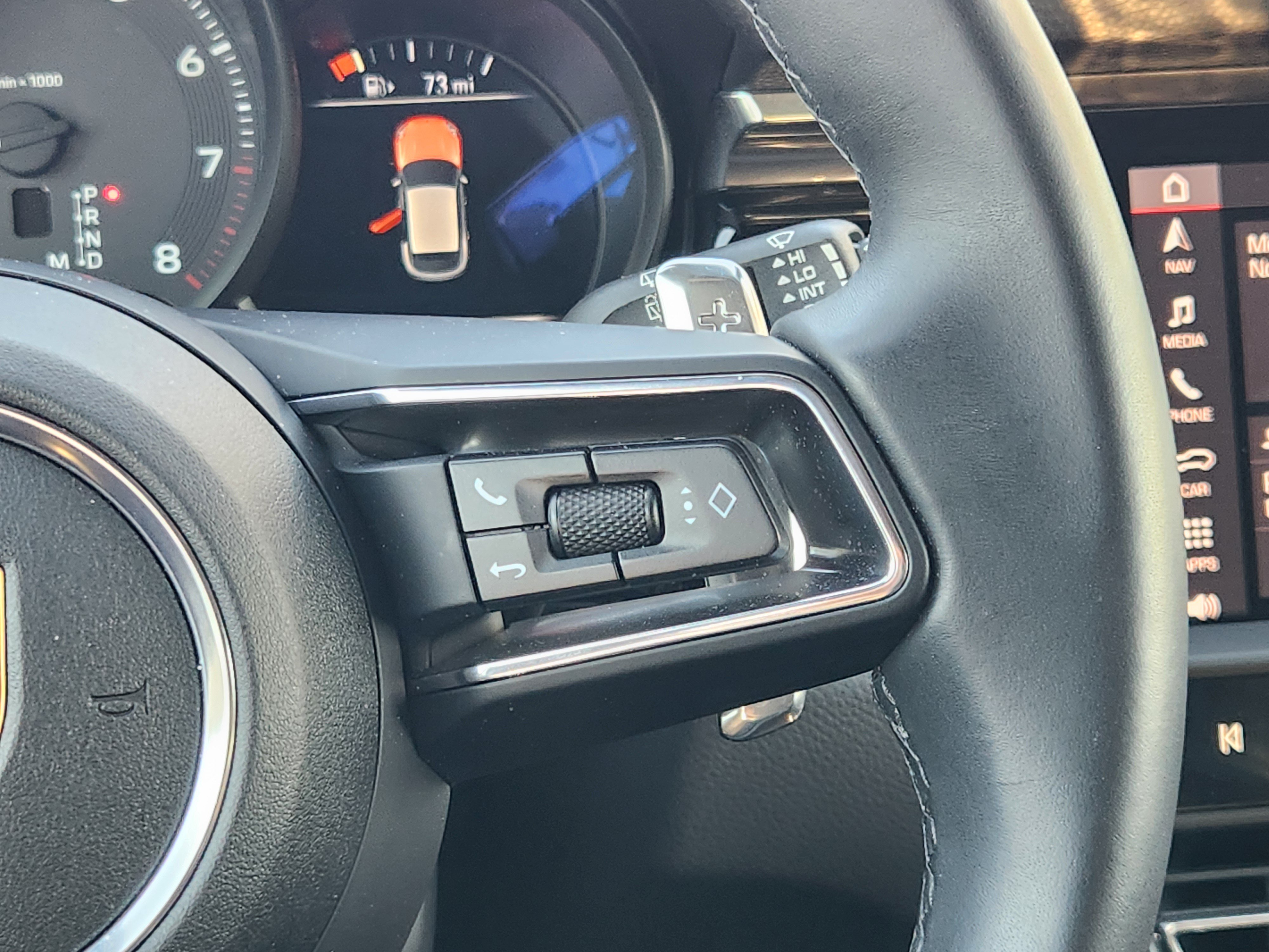 Certified 2026 Porsche Macan AWD/4WD image 32