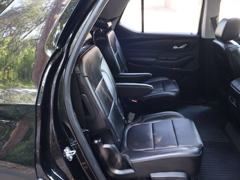 Used 2018 Chevrolet Traverse LT AWD/4WD image 23