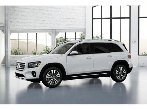 New 2026 Mercedes-Benz GLB 250 image 36