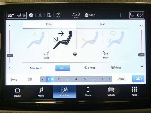 Used 2024 Chrysler Pacifica Touring-L FWD image 23