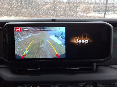 New 2026 Jeep Wrangler Unlimited Rubicon image 10