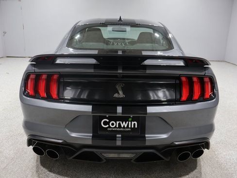 Used 2021 Ford Mustang Shelby GT500 w/ Technology Package image 3