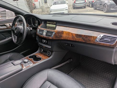 Used 2014 Mercedes-Benz CLS 550 4MATIC image 32