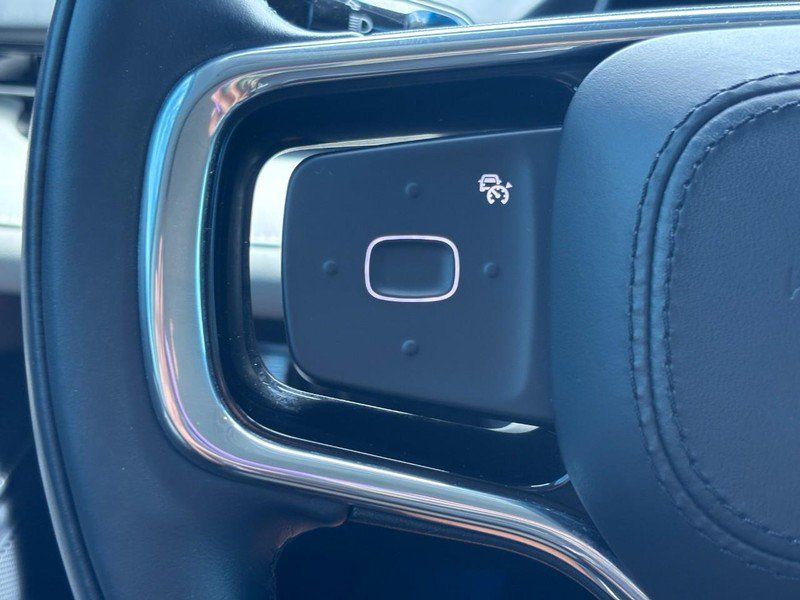 Certified 2024 Lincoln Nautilus Premier AWD/4WD image 14
