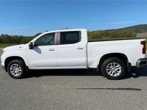 New 2025 Chevrolet Silverado 1500 LT w/ Z71 Off-Road Package image 6