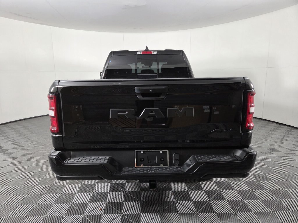 Used 2025 RAM 1500 Tradesman w/ Night Edition AWD/4WD image 6