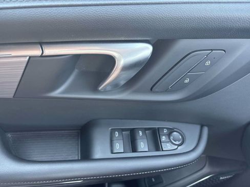 Used 2026 Buick Enclave Preferred FWD image 24