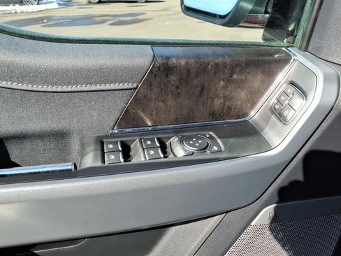 Used 2023 Ford F150 Lariat w/ Equipment Group 502A High image 12