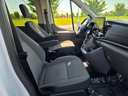 Used 2024 Ford Transit 350 XLT RWD image 6