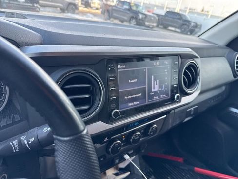 Used 2022 Toyota Tacoma SR5 image 13