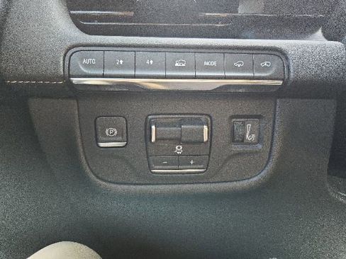 Used 2023 Cadillac Escalade ESV Sport w/ Touring Package AWD/4WD image 17