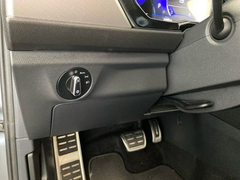 Used 2024 Volkswagen Jetta Sport FWD image 16