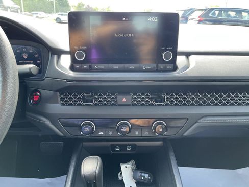Used 2024 Honda Accord LX image 9