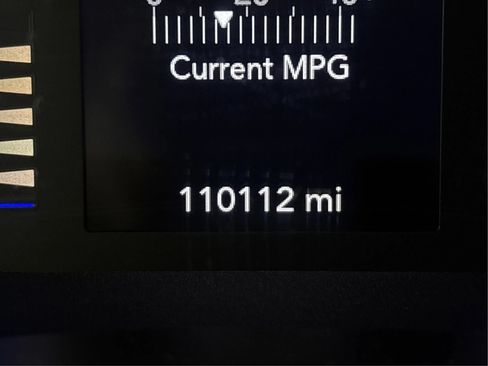 Used 2019 Chrysler Pacifica Touring-L FWD image 46