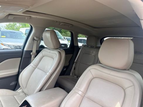 Used 2020 Lincoln Corsair Reserve w/ Equipment Group 201A AWD/4WD image 15