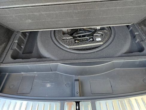 Used 2023 Genesis GV70 2.5T w/ Sport Prestige Package image 43