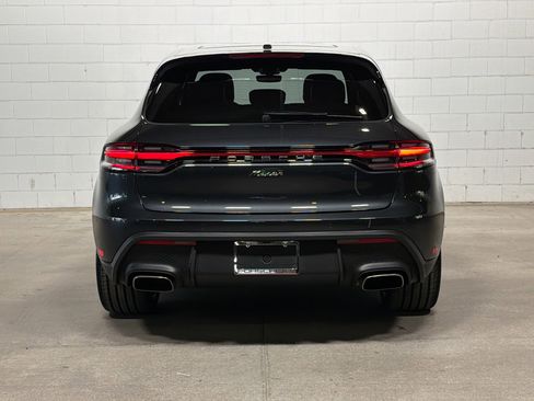 Used 2026 Porsche Macan AWD/4WD image 8