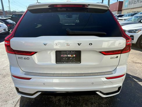 Used 2023 Volvo XC60 B5 Ultimate w/ Protection Package Premier image 4