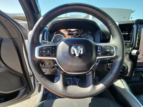 Used 2025 RAM 1500 Big Horn AWD/4WD image 11