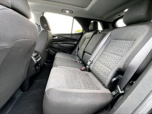Used 2023 Chevrolet Equinox LT AWD/4WD image 15