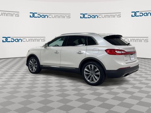 Used 2016 Lincoln MKX Reserve w/ Technology Package AWD/4WD image 6