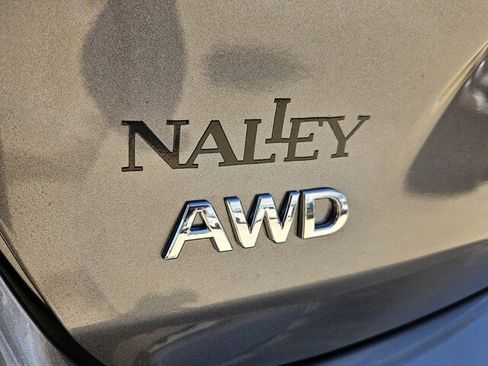 Certified 2025 INFINITI QX50 Luxe image 33