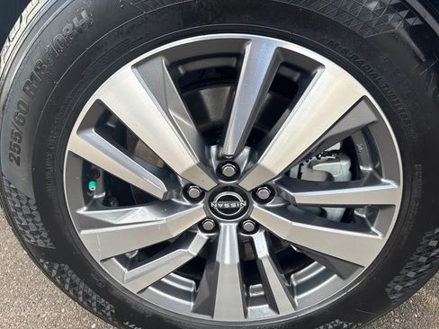 Certified 2023 Nissan Pathfinder SL image 41