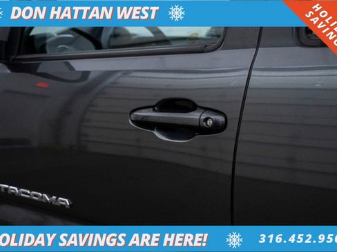 Used 2020 Toyota Tacoma SR5 image 28