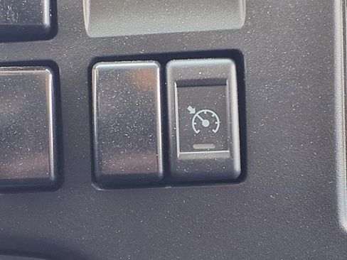 New 2024 Chevrolet Low Cab Forward image 10