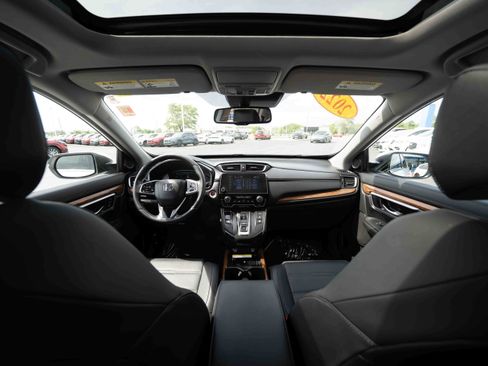 Used 2022 Honda CR-V Touring image 19