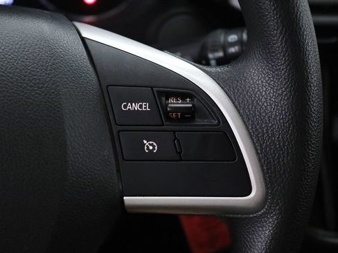 Used 2018 Mitsubishi Outlander ES FWD image 22
