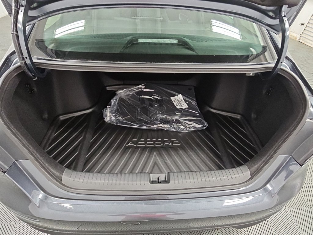 New 2026 Honda Accord LX image 30