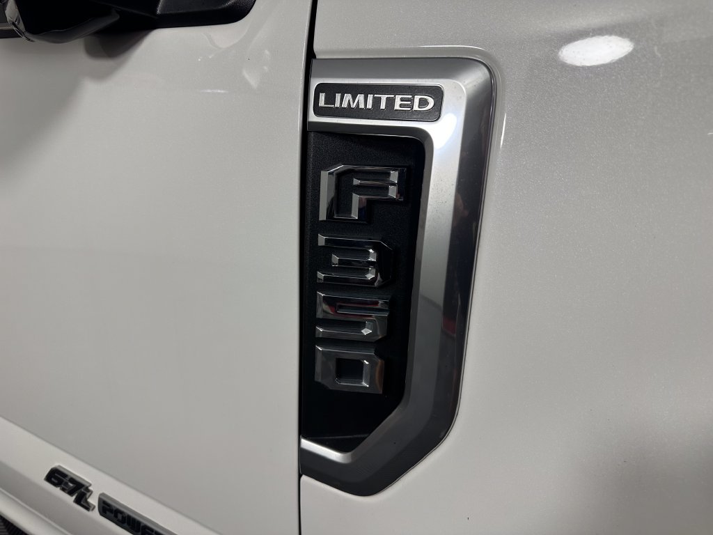 Used 2022 Ford F350 Limited AWD/4WD image 13