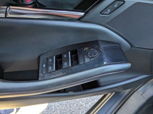 Used 2024 MAZDA MAZDA3 s image 19