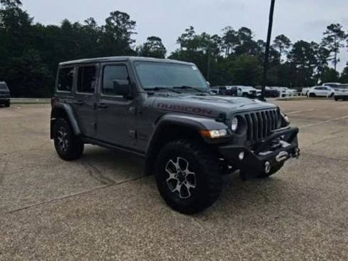 Used 2019 Jeep Wrangler Unlimited Rubicon AWD/4WD image 2