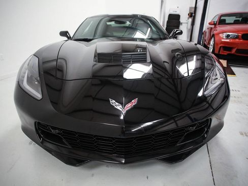 Used 2016 Chevrolet Corvette Stingray Coupe w/ 2LT Preferred Equipment Group RWD image 2