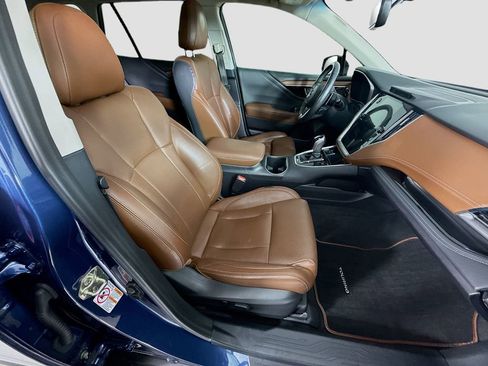 Used 2020 Subaru Outback Touring w/ Popular Package #2 AWD/4WD image 18