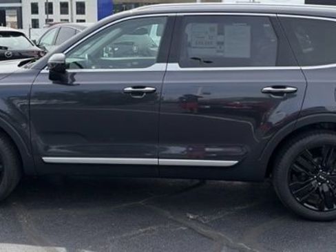 Used 2025 Kia Telluride SX FWD image 9