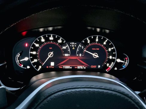 Used 2018 BMW 540i image 13