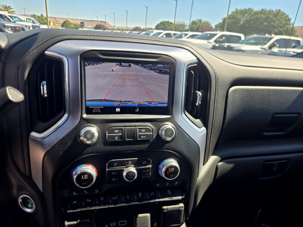 Used 2019 GMC Sierra 1500 SLT w/ SLT Premium Plus Package AWD/4WD image 16