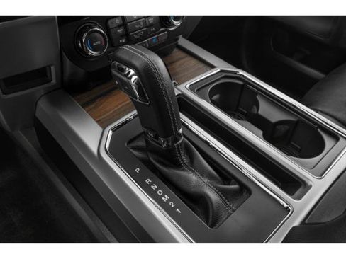 Used 2015 Ford F150 XLT w/ Equipment Group 302A Luxury AWD/4WD image 11
