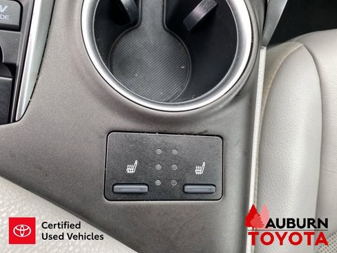 Certified 2021 Toyota Camry XLE FWD image 41