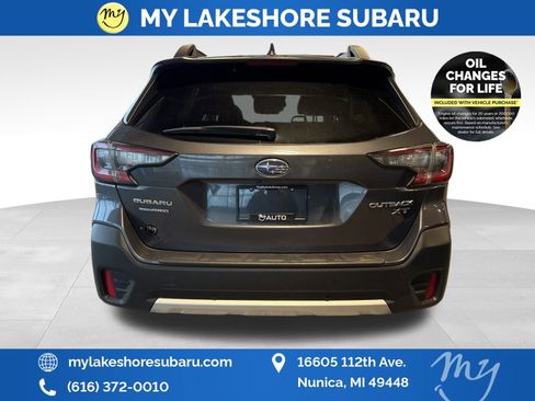 Used 2022 Subaru Outback Limited XT image 6