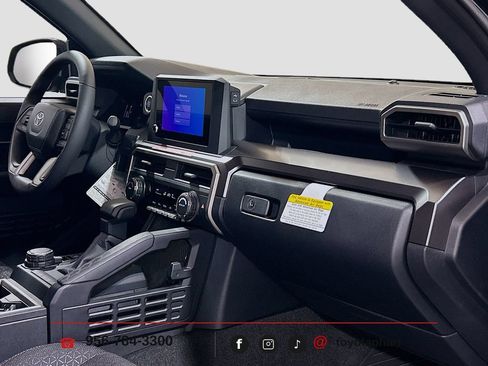 New 2026 Toyota 4Runner SR5 AWD/4WD image 29