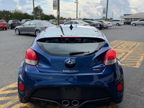 Used 2016 Hyundai Veloster Turbo FWD image 5