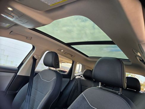 Used 2024 Volkswagen Taos SE image 24