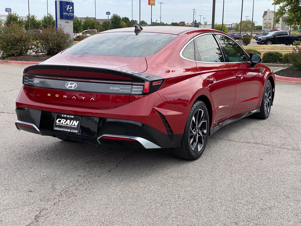Used 2025 Hyundai Sonata SEL FWD image 7