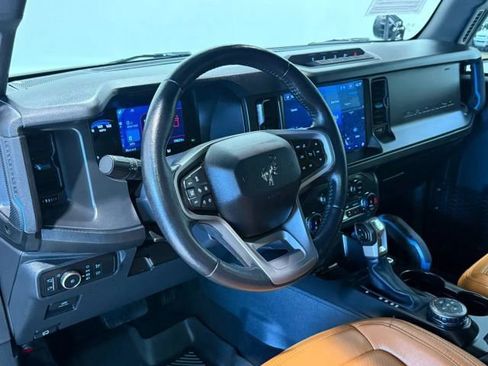 Used 2022 Ford Bronco Wildtrak AWD/4WD image 13