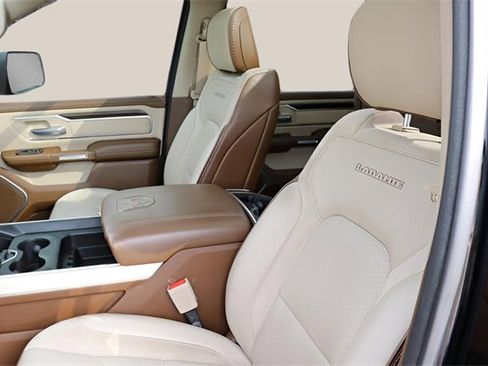 Used 2021 RAM 1500 Laramie w/ Laramie Southwest Edition image 13